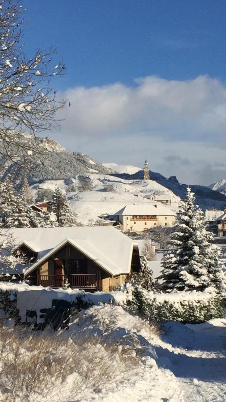 La Maison Abeil LʼArgentière-la-Bessée Esterno foto